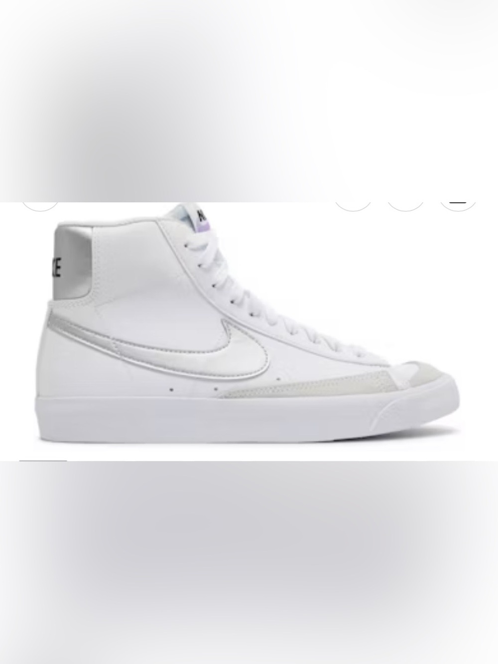 Nike (GS) Nike Blazer Mid '77
'White Metallic Silver'
KID'S Size 3.5Y